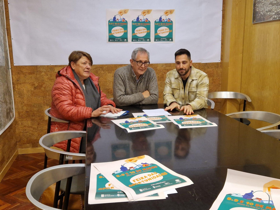 Una veintena de empresas en la Feira de Oportunidades de Carballo