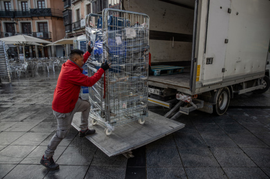 El paro en Galicia se reduce en 500 personas en febrero