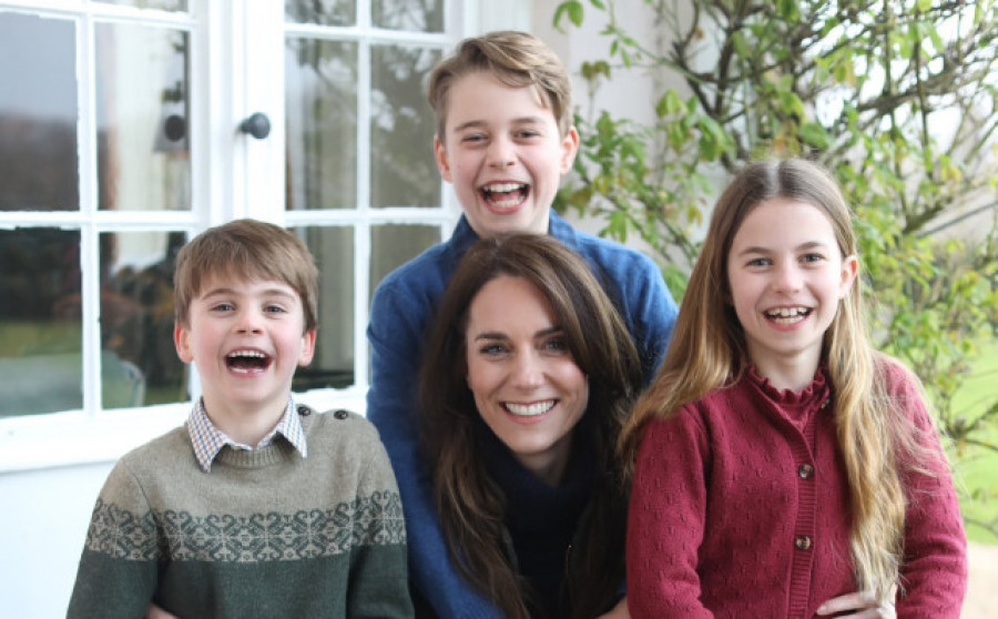 Catalina, princesa de Gales, reaparece en una foto con sus hijos