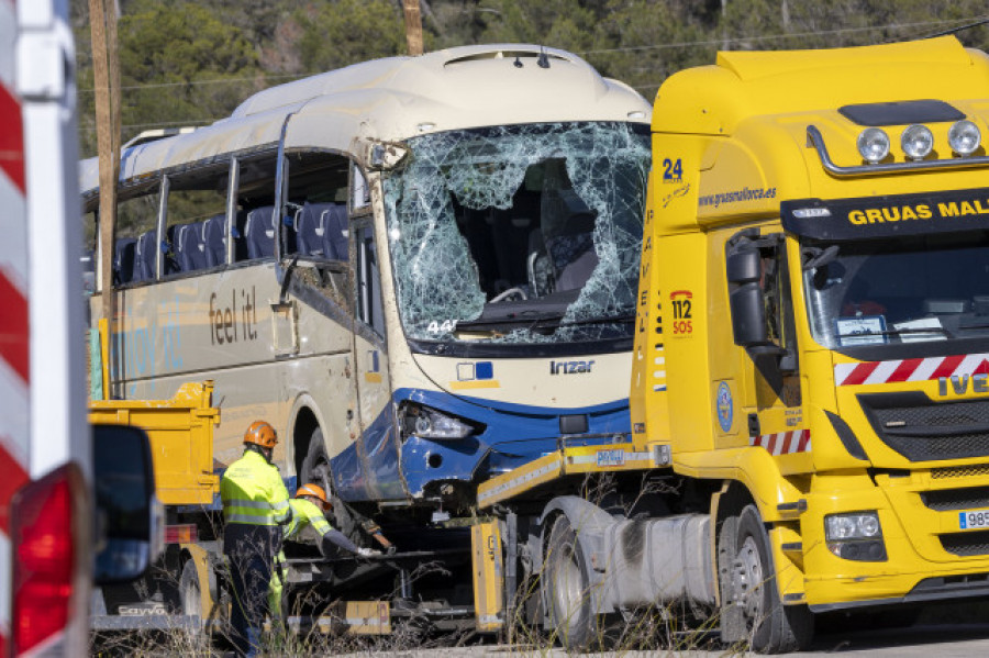 En el accidente de autobús de Mallorca había tres viajeros de A Coruña y trece de Lugo