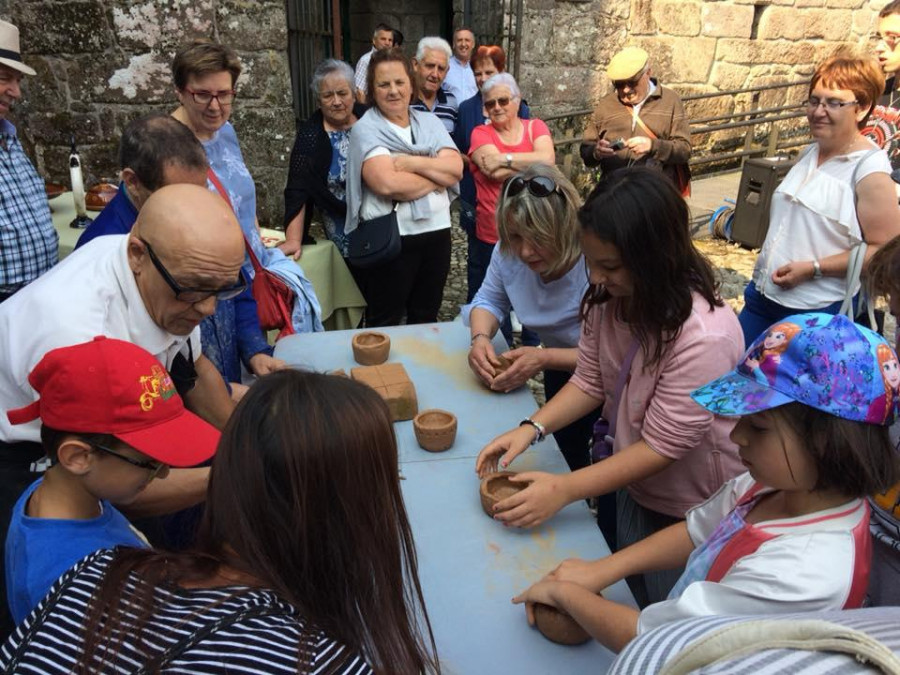 Malpica ofrece obradoiros de barro gratuitos durante esta Semana Santa