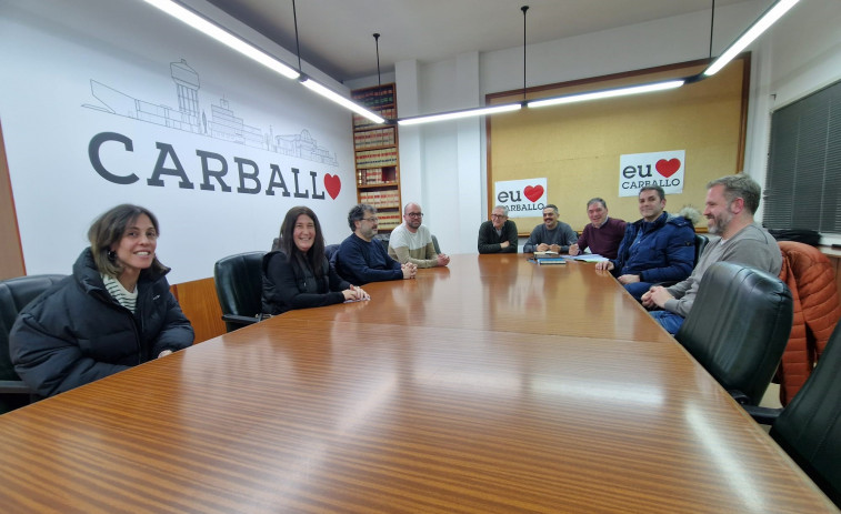 El Ayuntamiento carballés constituye los consellos municipales de deporte y educación