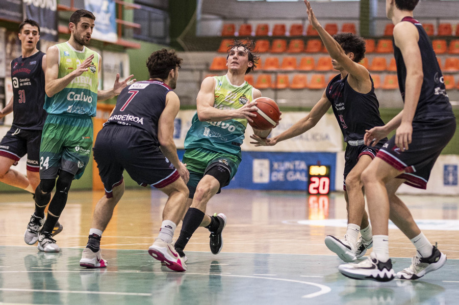 Victoria del Xiria ante el Obradoiro Ames con un gran último cuarto