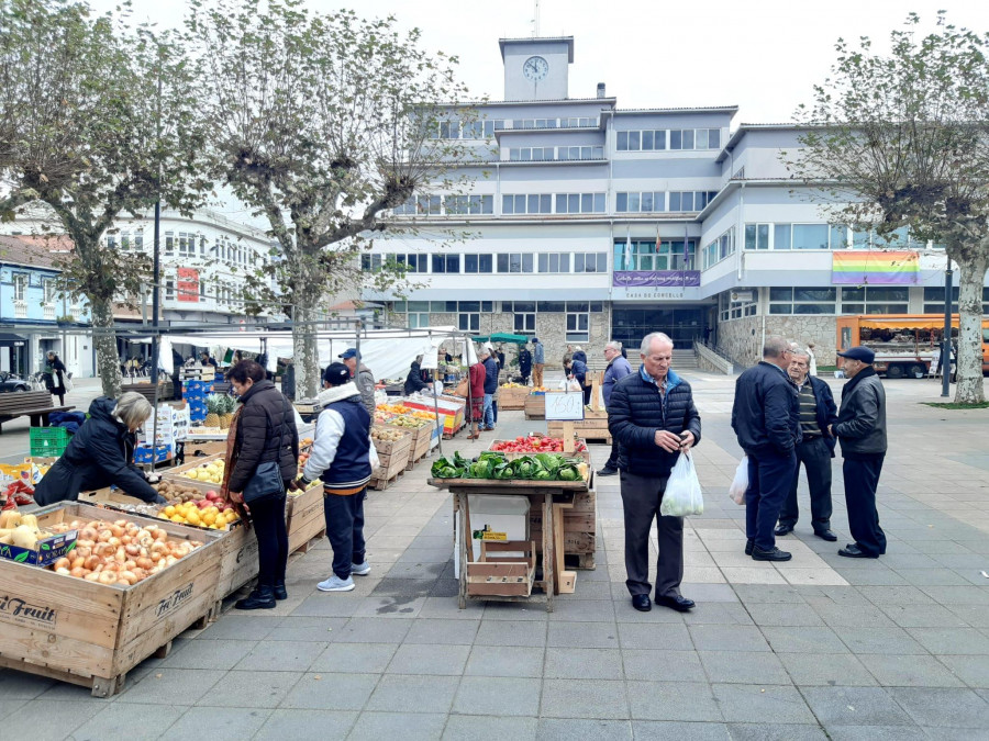 Carballo proyecta la reforma de la Praza do Concello por 2,5 millones de euros