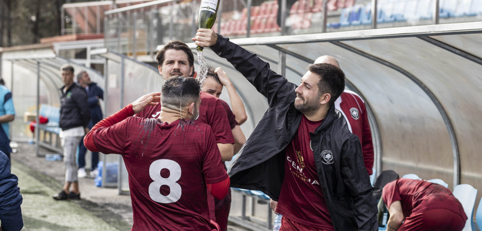 Imágenes del Atlético Carballo-Cances de veteranos