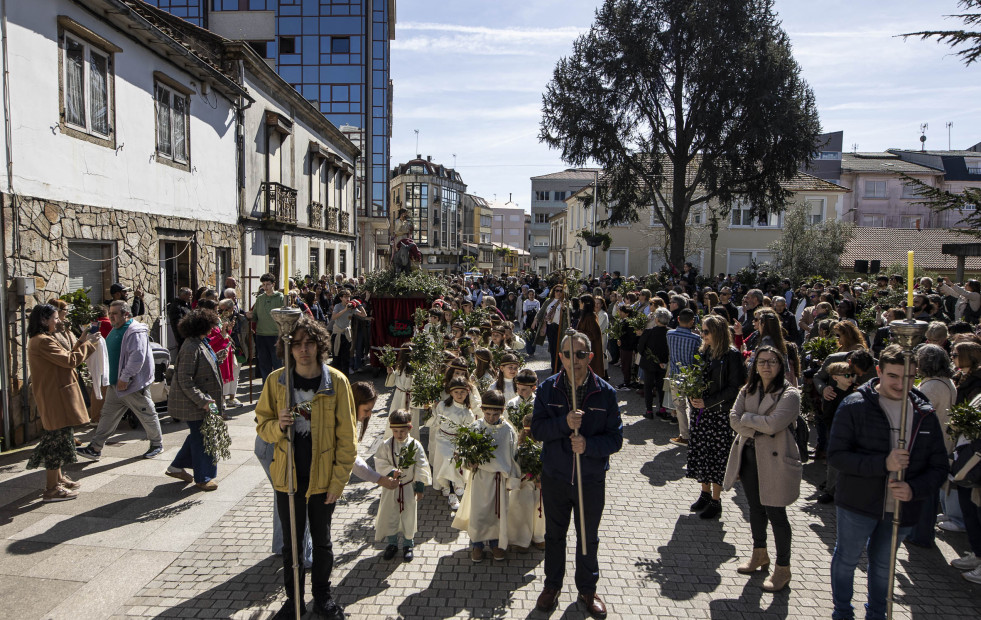 Domingo de Ramos en Carballo, en imágenes