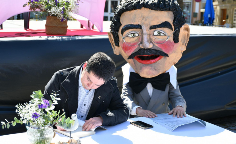 Fisterra recupera la obra de Desiderio Paz Figueroa, Don Emerito