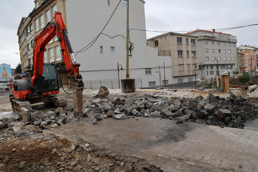 Augas de Galicia comienza a desmantelar el puente de A Milagrosa sobre el río Anllóns