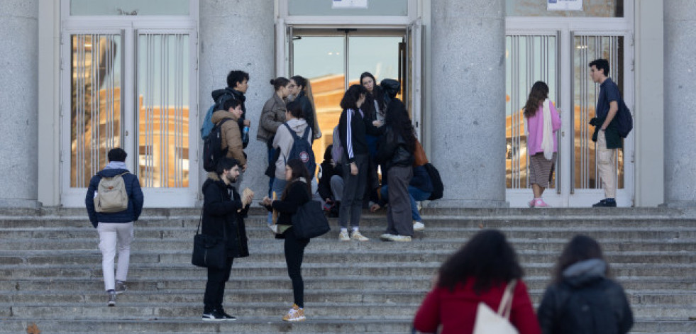 La Xunta abre este lunes el plazo de solicitud de becas para intercambios internacionales que no sean 'Erasmus+'