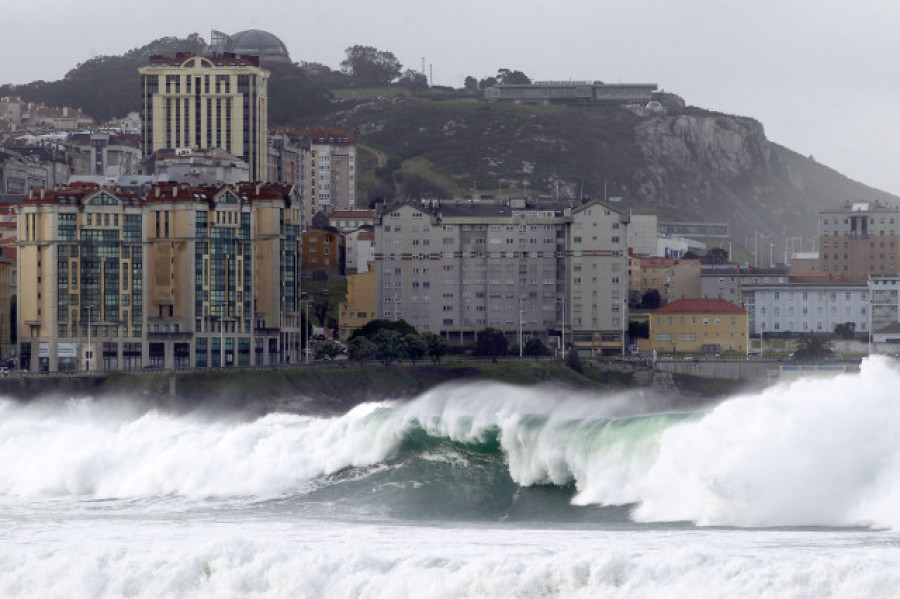 Alerta amarilla en toda la costa gallega este viernes por oleaje