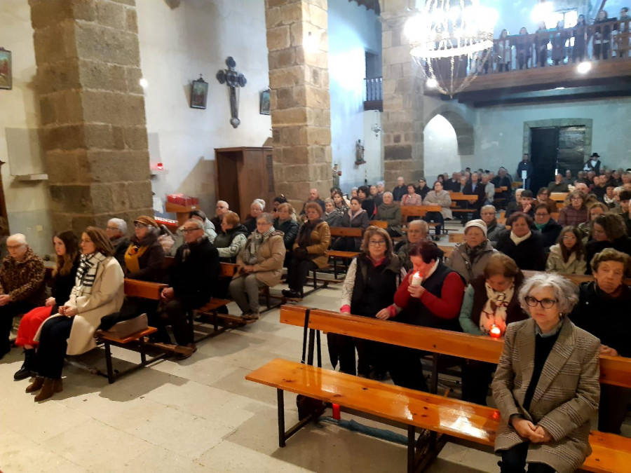 Soandres abre el calendario de festejos honrando a Santa Lucía