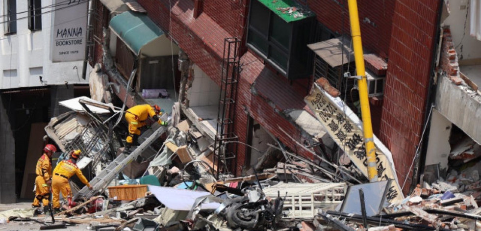 El mayor terremoto de Taiwán en los últimos 25 años deja al menos siete muertos y más de 700 heridos