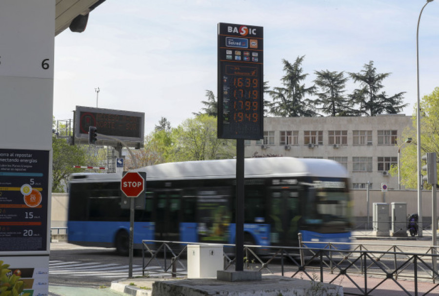 La gasolina toca un nuevo máximo anual tras once semanas de escalada