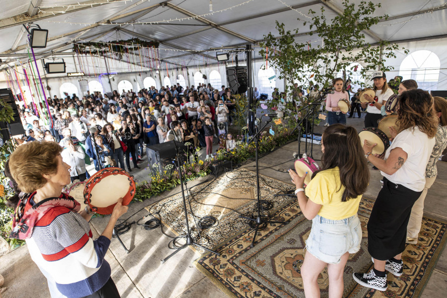 Pansenfron, Lupe Blanco y Suso de Xornes, en la XVI Foliada de Raigañas