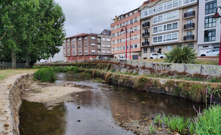 Carballo plantea crear reservas de agua para hacer frente a las épocas de sequía