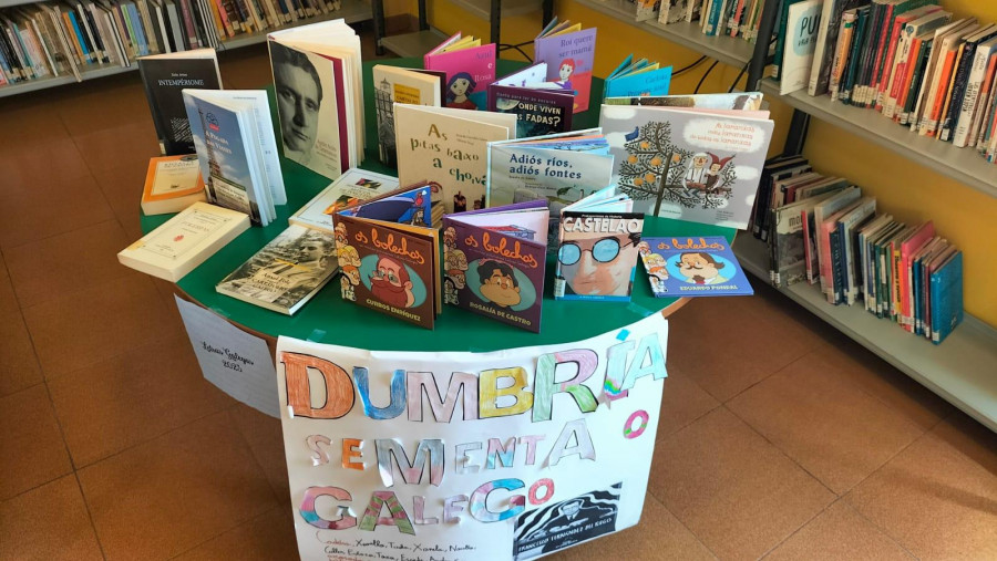 Abril de Libros en las bibliotecas de Dumbría