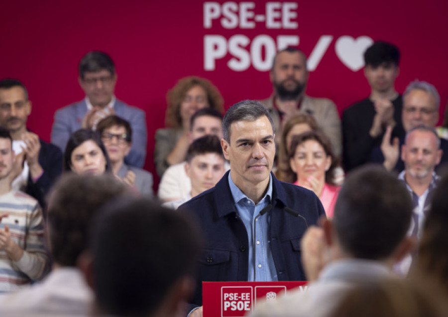 Sánchez: "Ni mil paladas de lodo de Feijóo y Abascal van a tapar los éxitos del Gobierno"