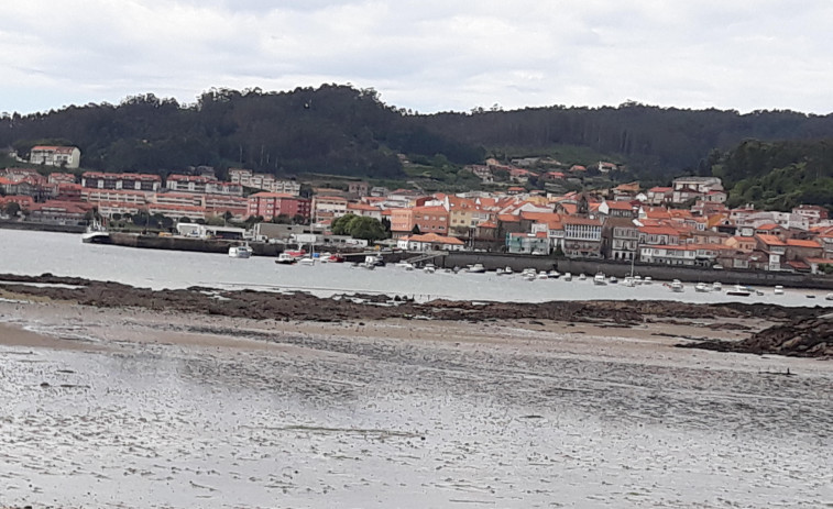 El BNG califica de “tomadura de pelo” el retraso en la obra del puerto mixto de Corcubión