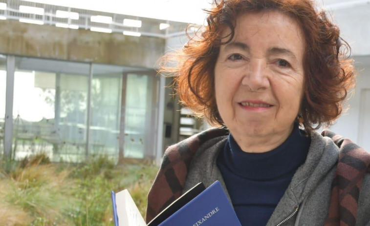 Marilar Aleixandre, madrina del cuarto vivo del Bela Fisterra