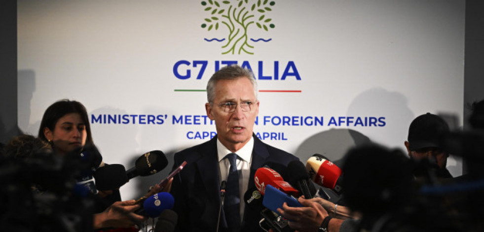 La OTAN llama a sus miembros a ofrecer sistemas antiaéreos a Kiev