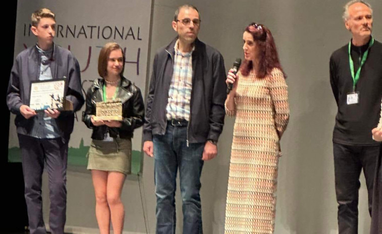 Un corto del IES de Baio gana un premio sobre igualdad en Plasencia