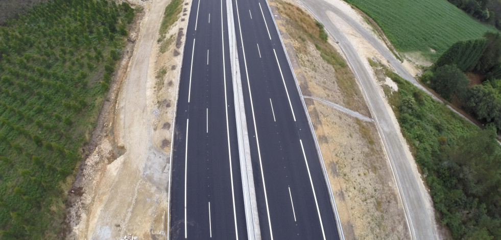 El BNG insta a la Xunta a que licite ya la ampliación de la autovía