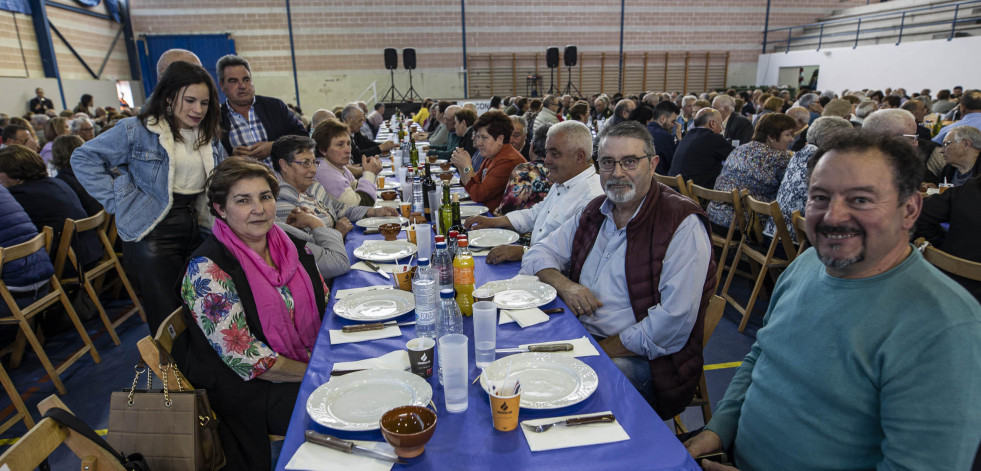 Más de 800 personas acudirán a la Festa dos Maiores de Zas