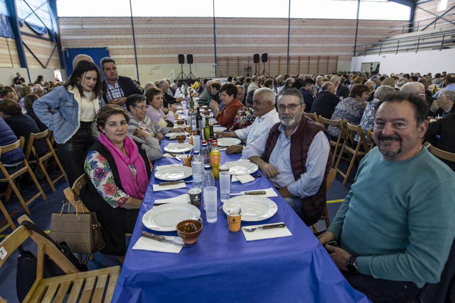 Más de 800 personas acudirán a la Festa dos Maiores de Zas