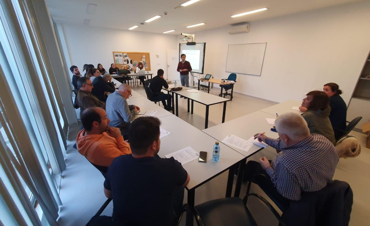 Carballo acoge una jornada del Eixo Atlántico sobre las nuevas líneas de financiación de las ETI