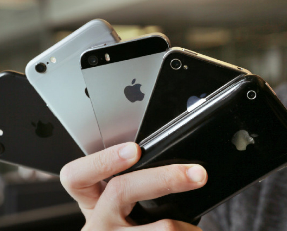 IPhone2