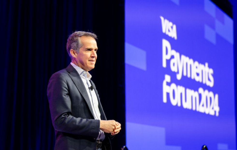 Visa busca revolucionar el sistema de pago al convertir todos los teléfonos en datáfonos