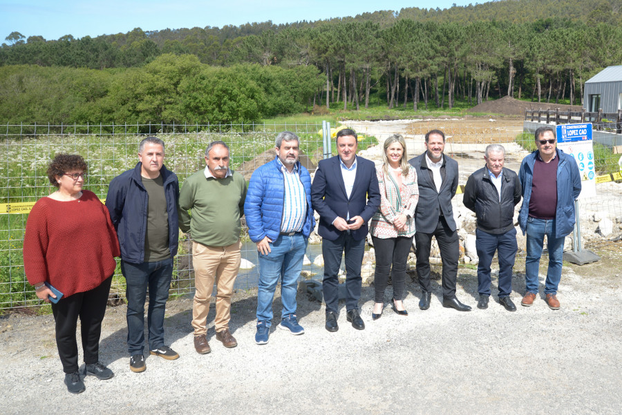 La Diputación destaca el buen ritmo de las obras del aparcamiento de Balarés, que estará listo en septiembre
