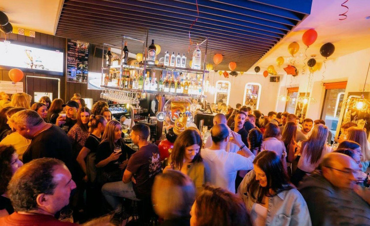 Séptimo aniversario de la cervecería “Korner” de Carballo