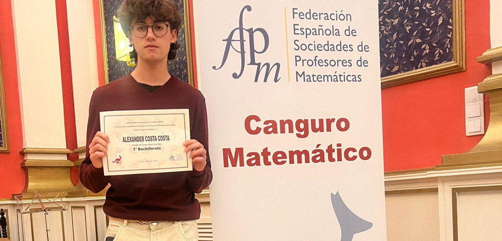Alexander Costa, alumno del IES de Ponteceso, premiado en el Canguro matemático