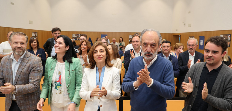 El PPdeG se reinvidica en Carballo como el partido de la juventud y de las mujeres