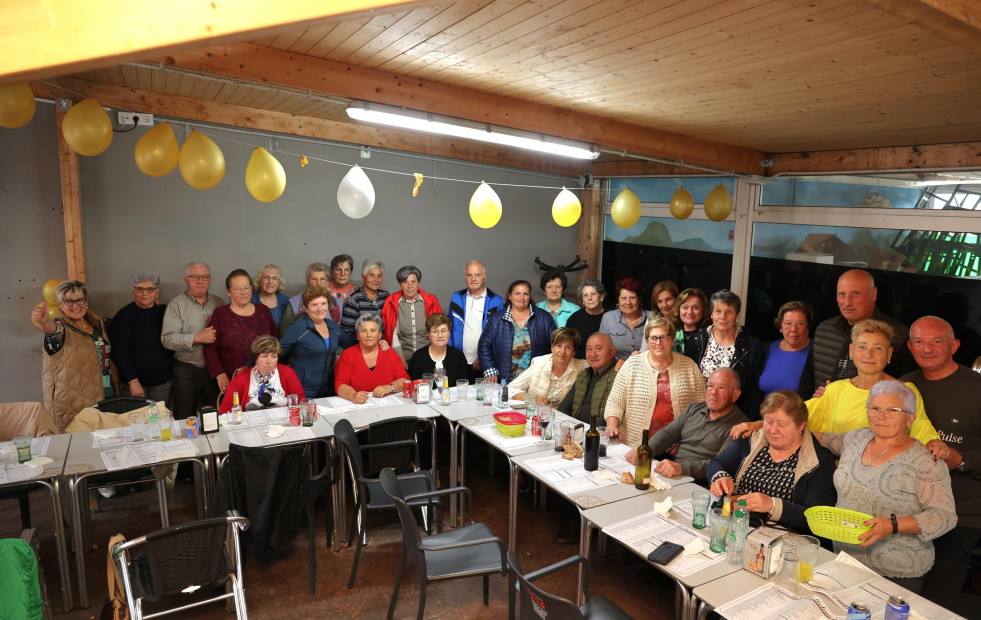 Celebrando el fin de curso de gimnasia en Coristanco