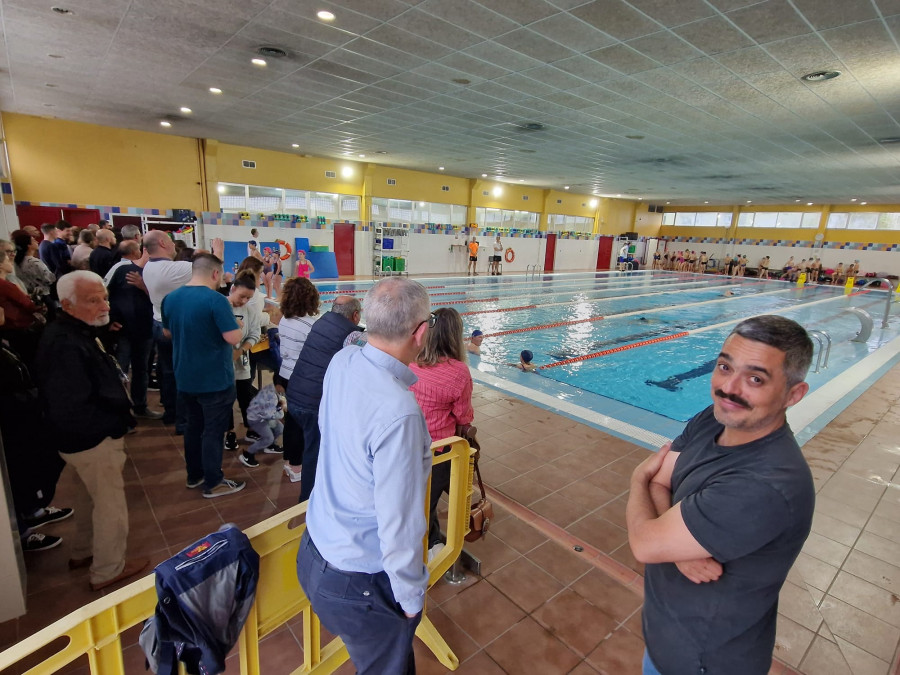 La Escola de Natación Infantil de Carballo reunió a más de 600 niños y niñas