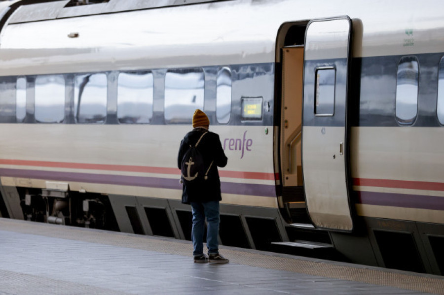 Renfe vende más de 100.000 billetes del programa Verano Joven en tres días