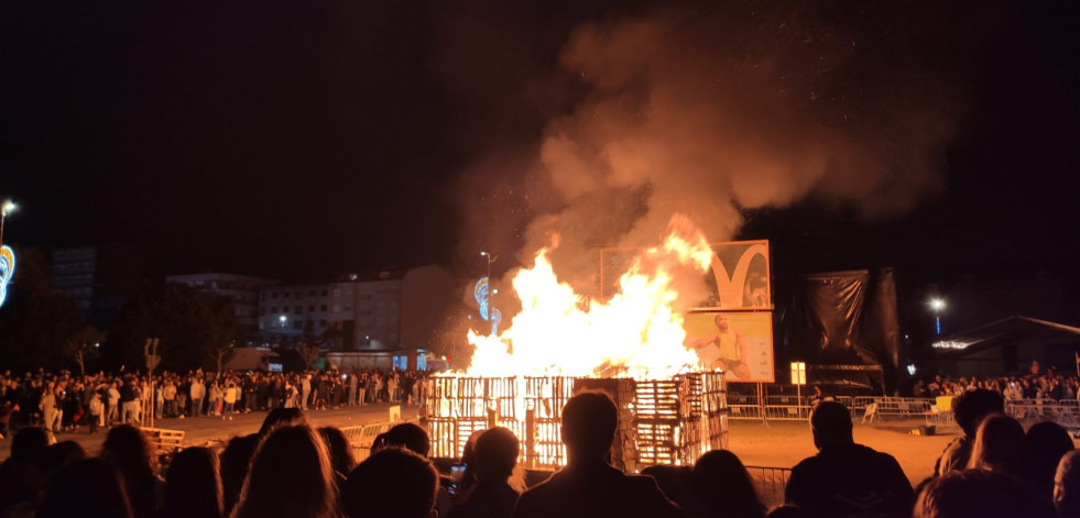 Noche de San Xoán en Carballo