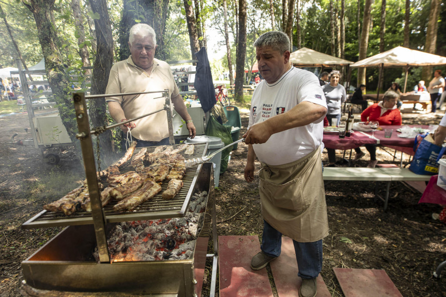 La Festa do Bosque pone el broche de oro al San Xoán de Carballo