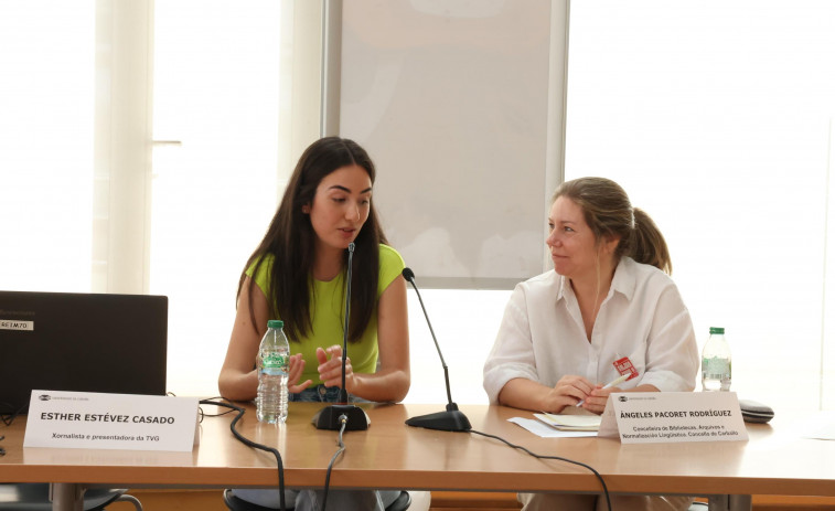 Remata en Carballo o curso de verán sobre a lingua e as redes sociais