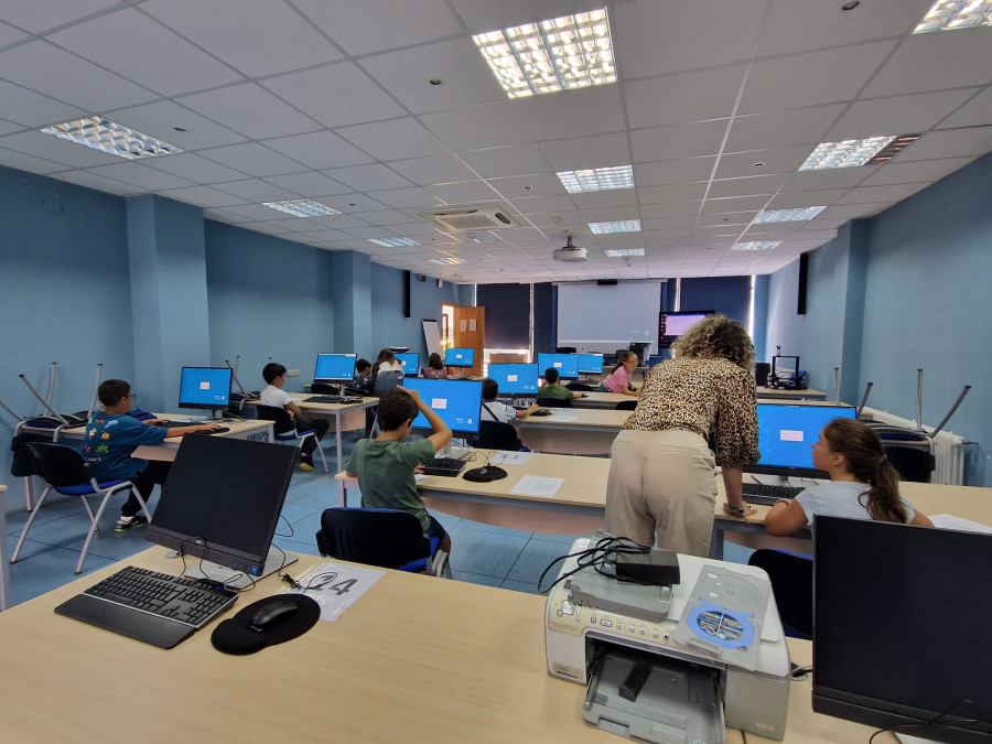 Comienzan los obradoiros tecnológicos para jóvenes en Carballo
