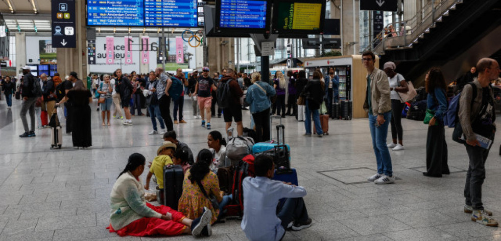 Francia sufre un sabotaje organizado contra sus líneas de tren de alta velocidad