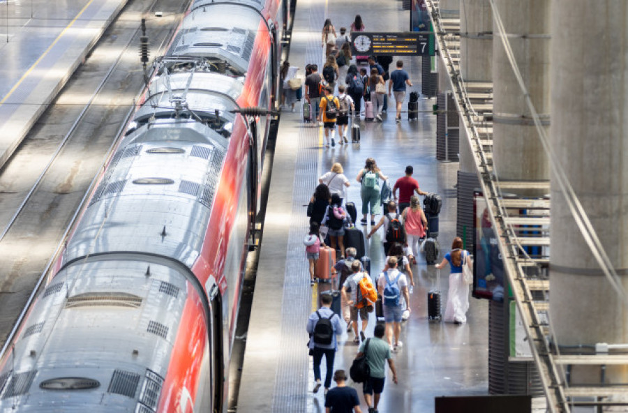 El nuevo servicio de Renfe dispara los viajes entre Galicia y Madrid