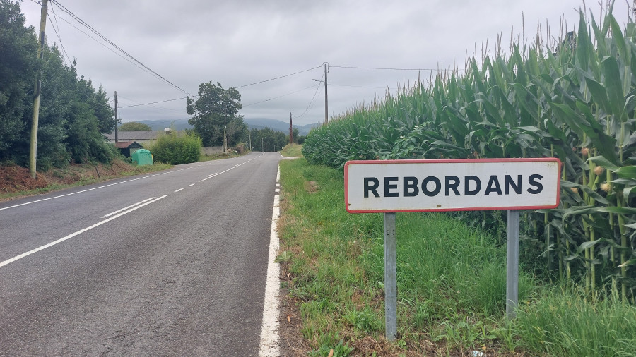 Ponteceso licita por 75.000 el acondicionamiento de caminos rurales en la parroquia de Pazos