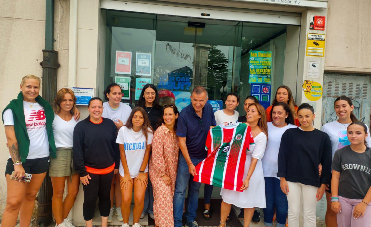 Presentación del Xuventude Laracha Femenino