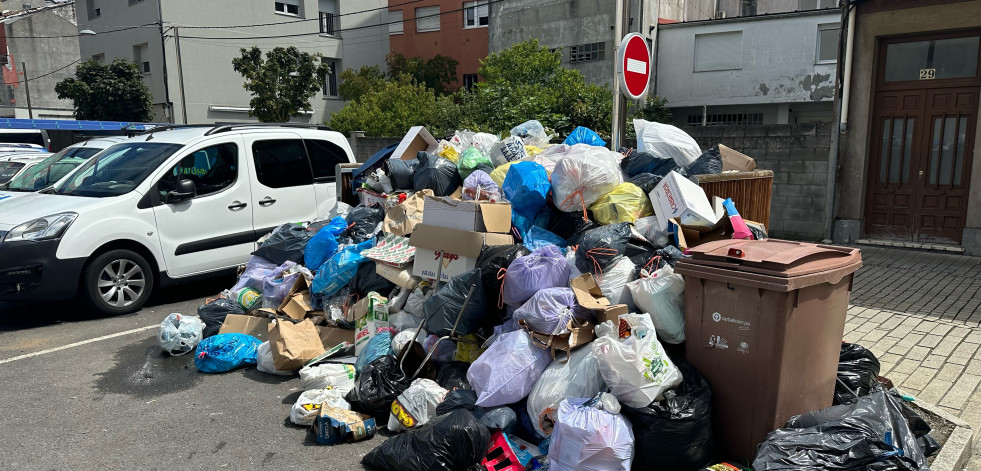 Semana clave para el conflicto de la basura en Carballo