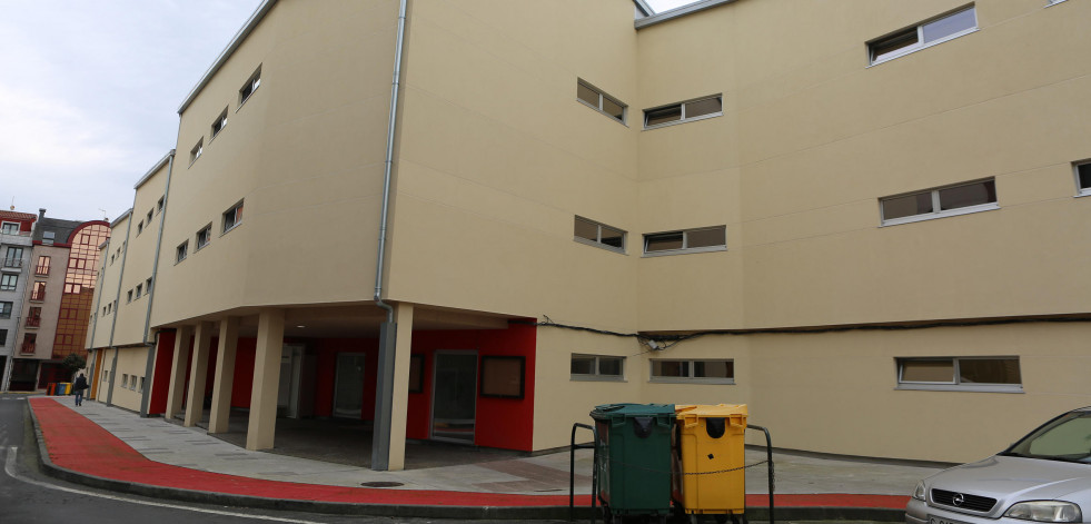 Carballo licita el servicio de limpieza de los centros escolares por 1,5 millones de euros para cuatro años
