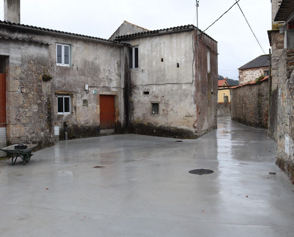Abastecemento e pavimentacion rebordelos (3)