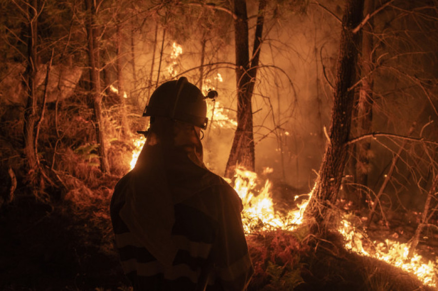 Prisión provisional para el detenido por una imprudencia grave que causó el incendio de Oímbra
